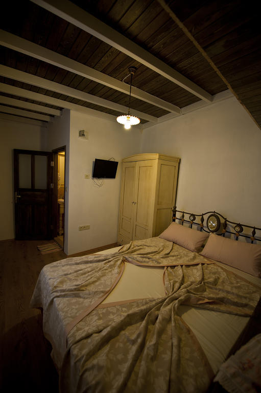 Mahzen Hotel Ayvalı Extérieur photo