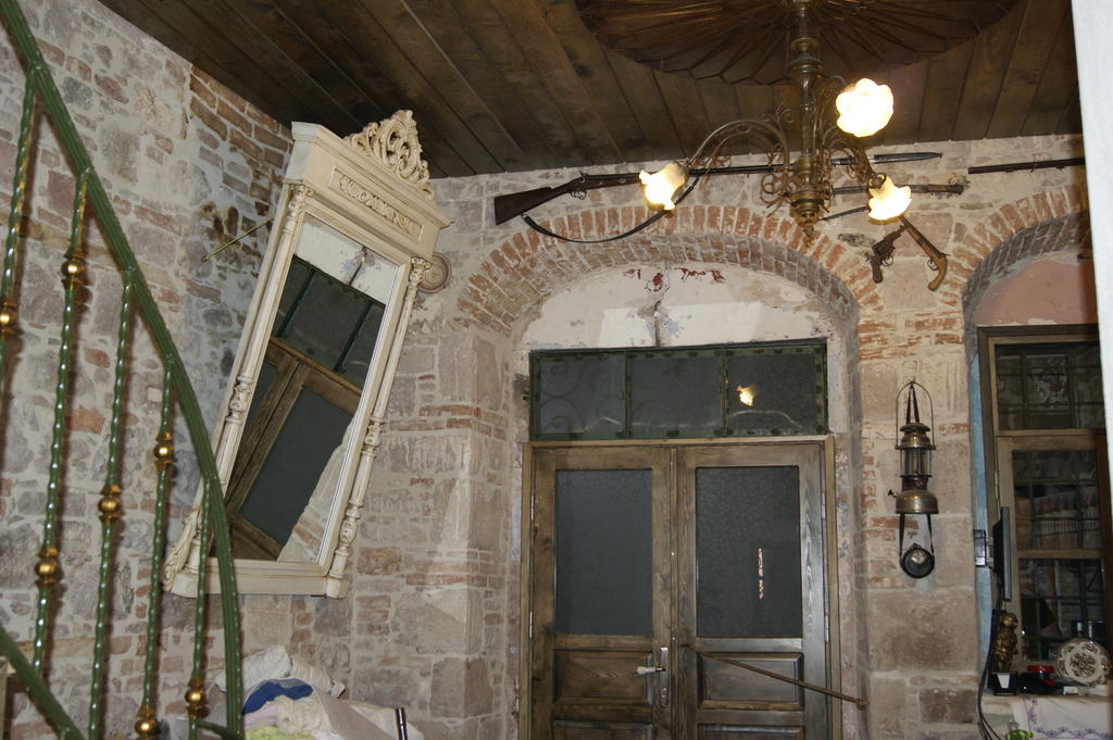 Mahzen Hotel Ayvalı Extérieur photo